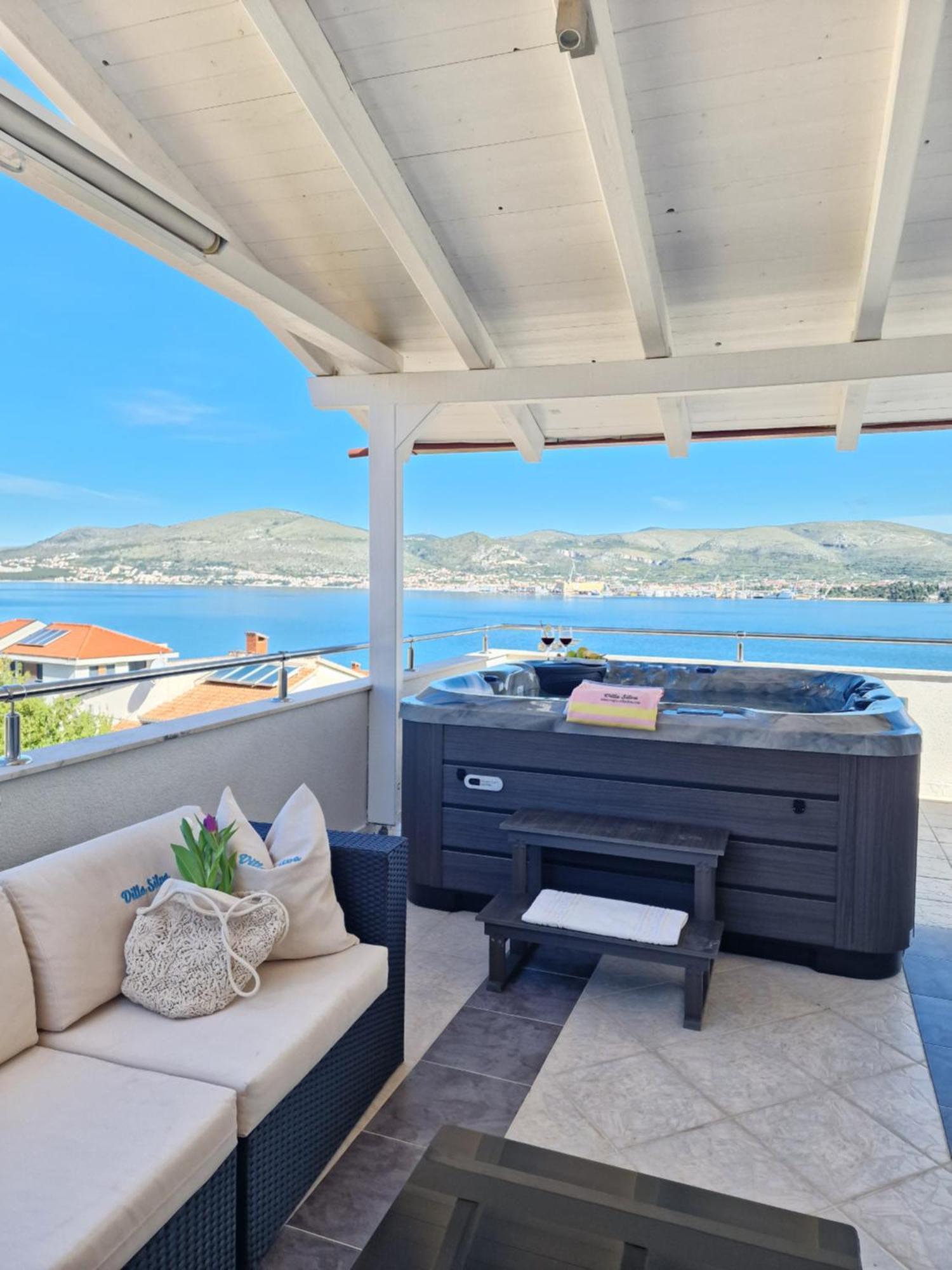 Luxury Apartments Silva With Sea View Okrug Gornji Bagian luar foto