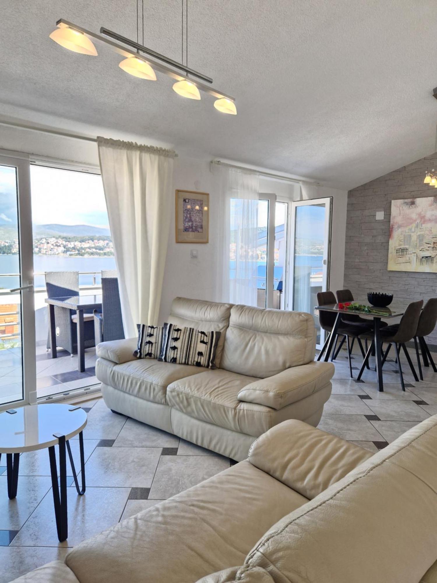 Luxury Apartments Silva With Sea View Okrug Gornji Ruang foto